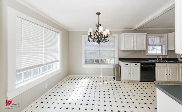 208 Pennsylvania Avenue, Shreveport, LA 71105