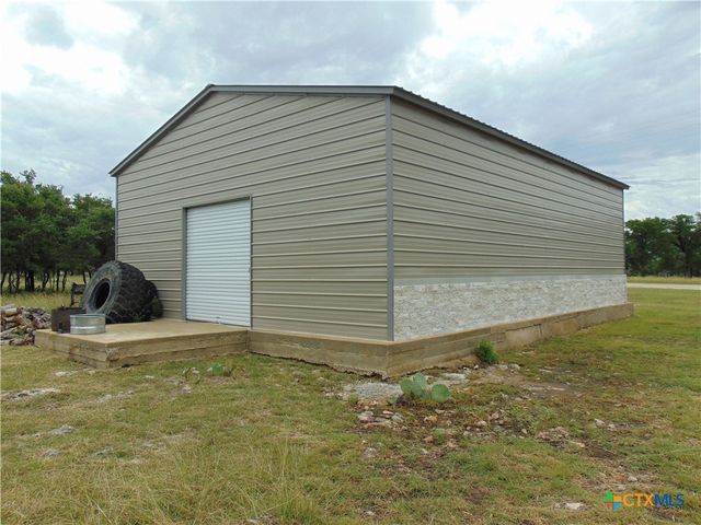 1661 Cottonwood Mesa Drive, Kempner, TX 76539