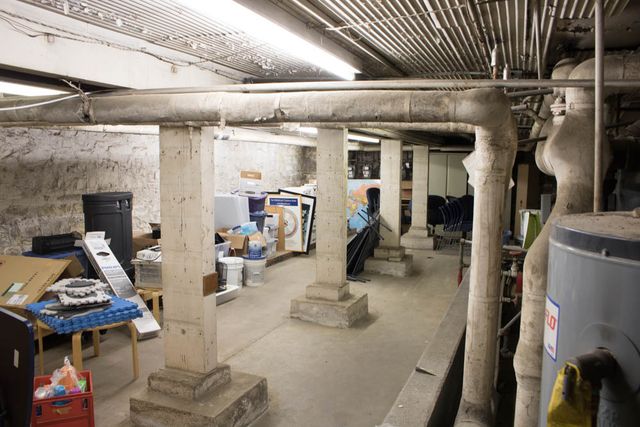 1224 W Belmont Avenue, Chicago, IL 60657