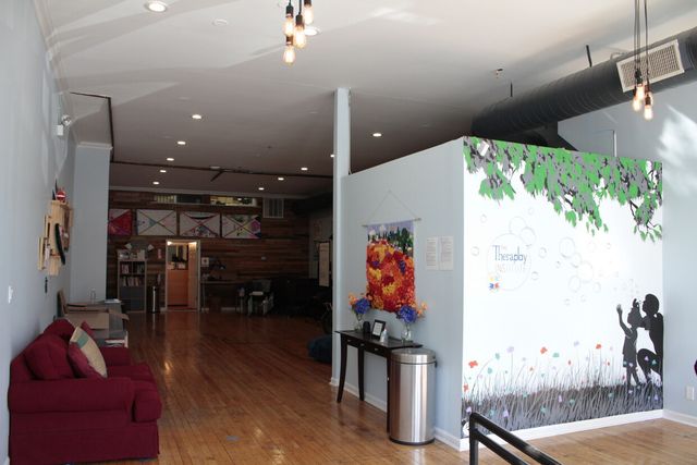 1224 W Belmont Avenue, Chicago, IL 60657