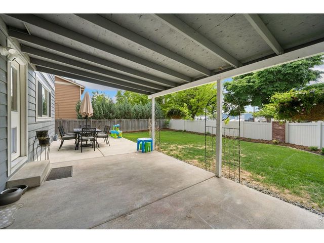 875 Mount Massive St, Berthoud, CO 80513