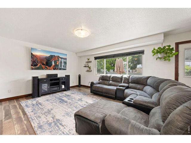 875 Mount Massive St, Berthoud, CO 80513