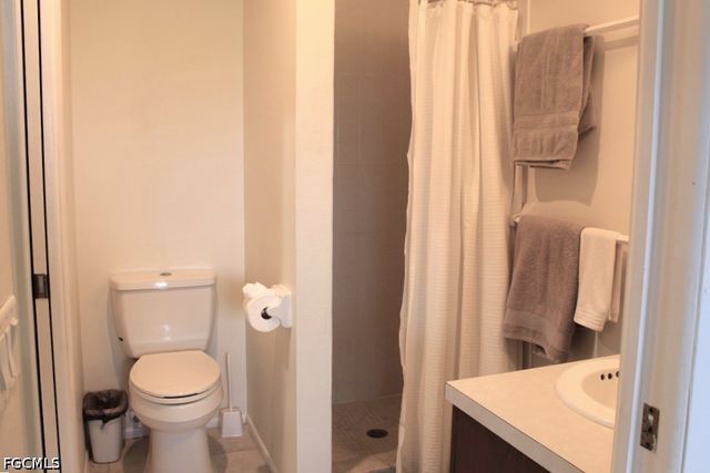16361 Dublin CIR 203, Fort Myers, FL 33908