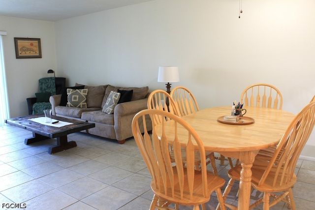 16361 Dublin CIR 203, Fort Myers, FL 33908