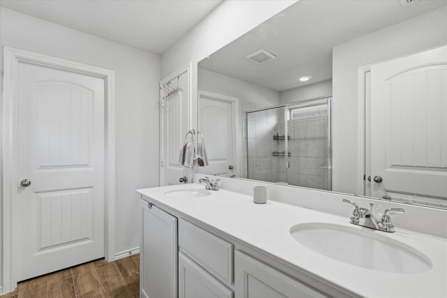 3728 Maroon Creek Road, Aubrey, TX 76227