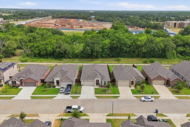 3728 Maroon Creek Road, Aubrey, TX 76227
