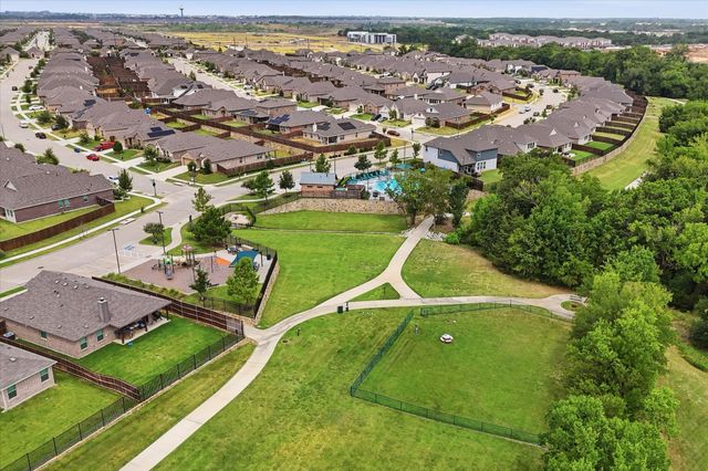 3728 Maroon Creek Road, Aubrey, TX 76227