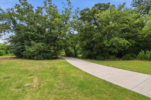 3728 Maroon Creek Road, Aubrey, TX 76227