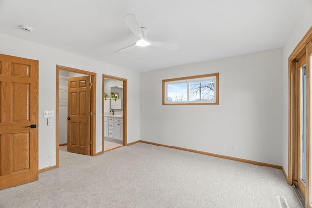 14858 Oakland Beach Avenue SE, Prior Lake, MN 55372