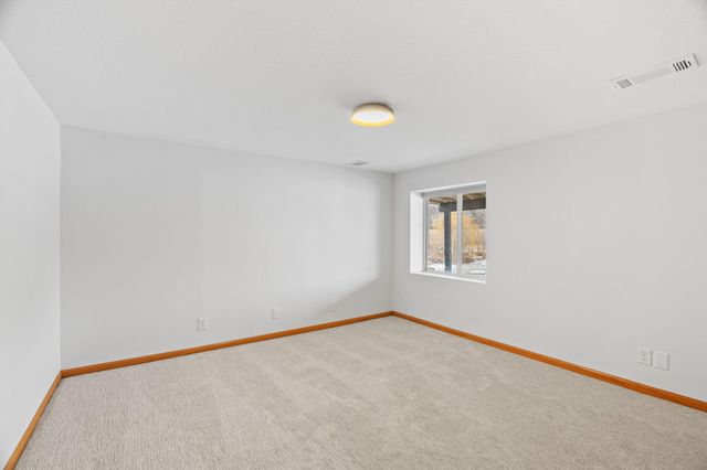 14858 Oakland Beach Avenue SE, Prior Lake, MN 55372