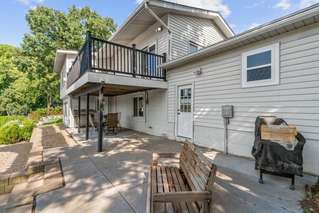 14858 Oakland Beach Avenue SE, Prior Lake, MN 55372