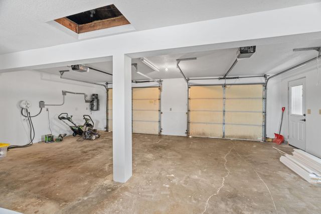 14858 Oakland Beach Avenue SE, Prior Lake, MN 55372