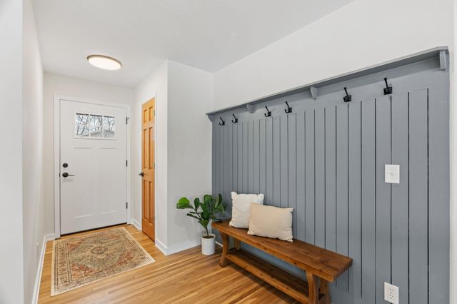 14858 Oakland Beach Avenue SE, Prior Lake, MN 55372