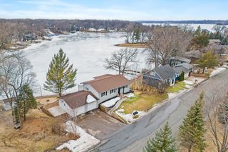 14858 Oakland Beach Avenue SE, Prior Lake, MN 55372