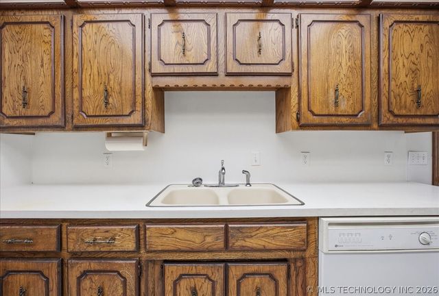 17317 E 109th Street North, Owasso, OK 74055