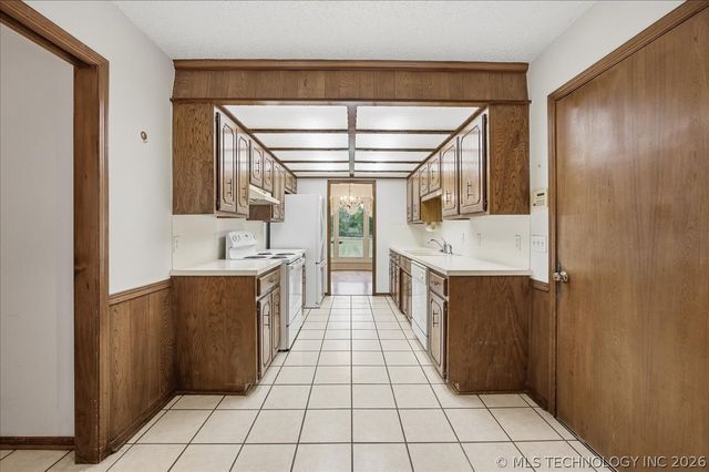 17317 E 109th Street North, Owasso, OK 74055