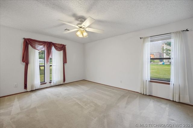17317 E 109th Street North, Owasso, OK 74055