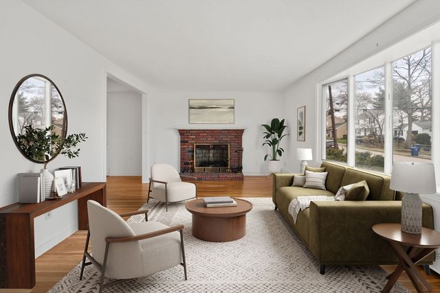 6 Massachusetts Ave, Braintree, MA 02184