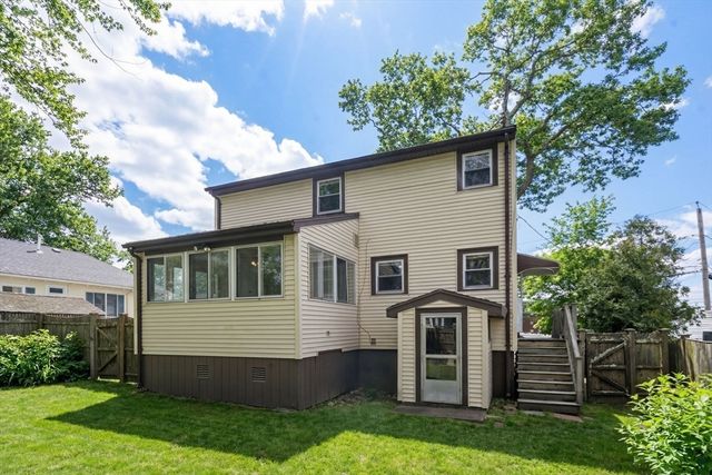 6 Massachusetts Ave, Braintree, MA 02184