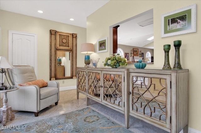 108 Woods Lane, Menands, NY 12204