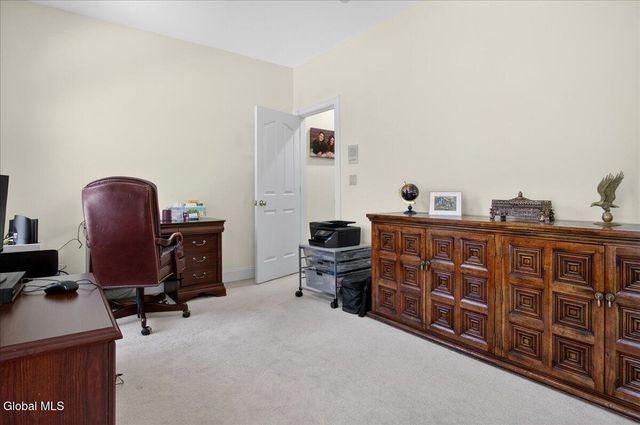 108 Woods Lane, Menands, NY 12204