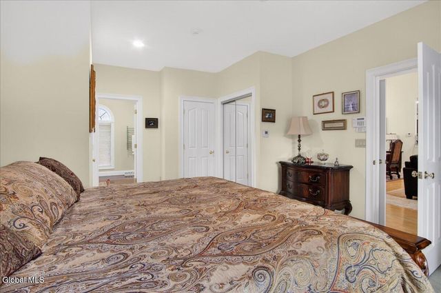 108 Woods Lane, Menands, NY 12204