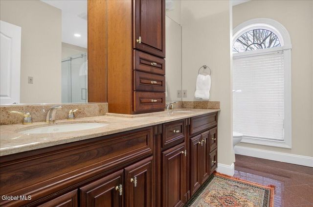 108 Woods Lane, Menands, NY 12204