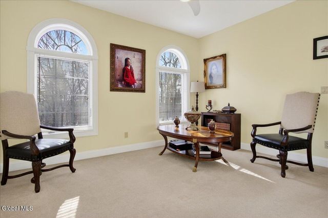 108 Woods Lane, Menands, NY 12204