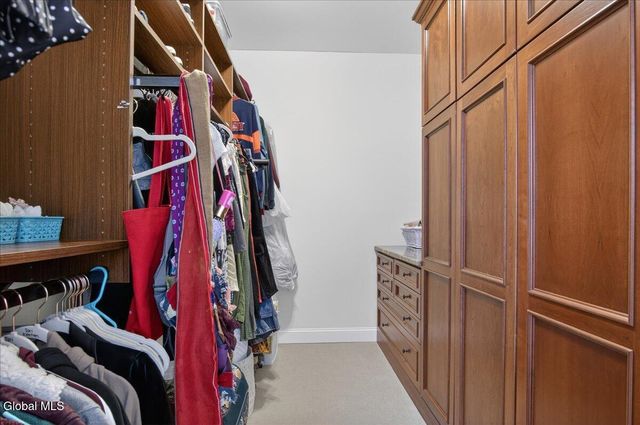 108 Woods Lane, Menands, NY 12204