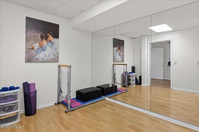 108 Woods Lane, Menands, NY 12204