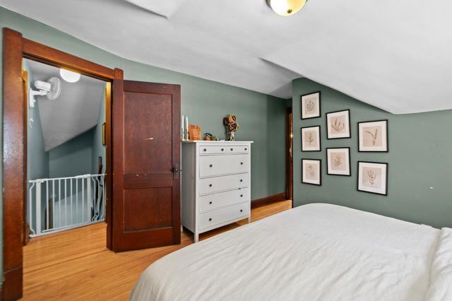 885 Portland Avenue, Saint Paul, MN 55104