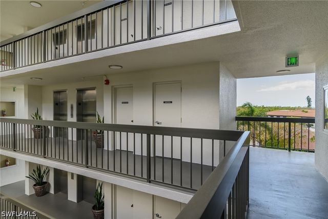 591 Seaview CT A402, Marco Island, FL 34145