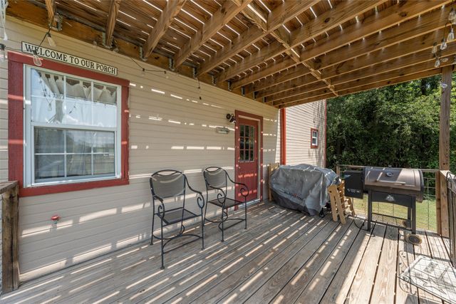 1235 Four Corners Road, West, TX 76691