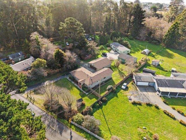 3024 Halfway Avenue, Mckinleyville, CA 95519