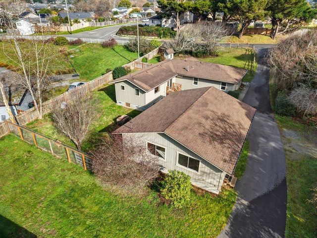 3024 Halfway Avenue, Mckinleyville, CA 95519