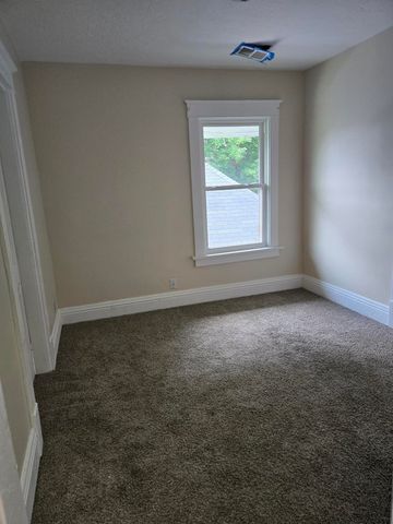 612 Brooklyn Avenue, Dayton, KY 41074