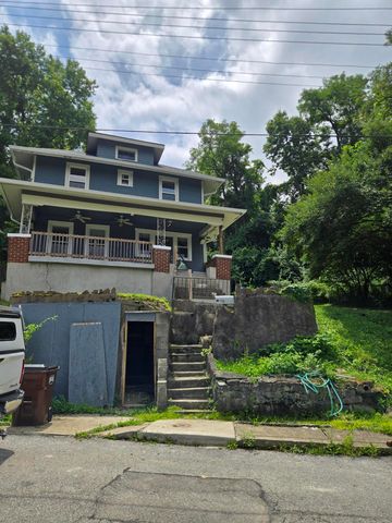 612 Brooklyn Avenue, Dayton, KY 41074