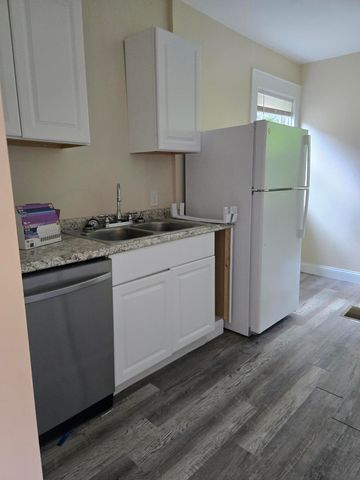 612 Brooklyn Avenue, Dayton, KY 41074