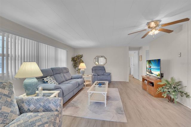 5619 BAYSHORE ROAD 319, Palmetto, FL 34221