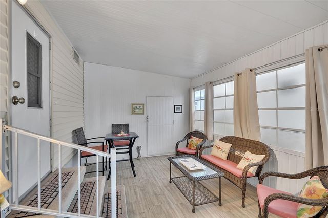 5619 BAYSHORE ROAD 319, Palmetto, FL 34221
