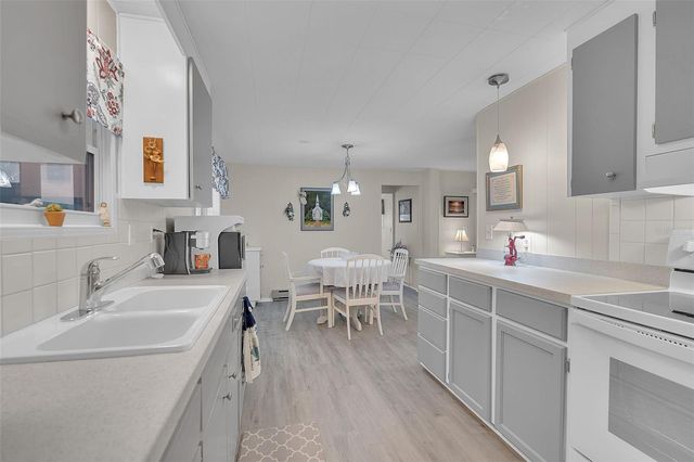 5619 BAYSHORE ROAD 319, Palmetto, FL 34221