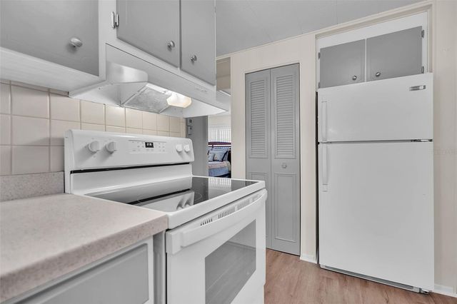 5619 BAYSHORE ROAD 319, Palmetto, FL 34221