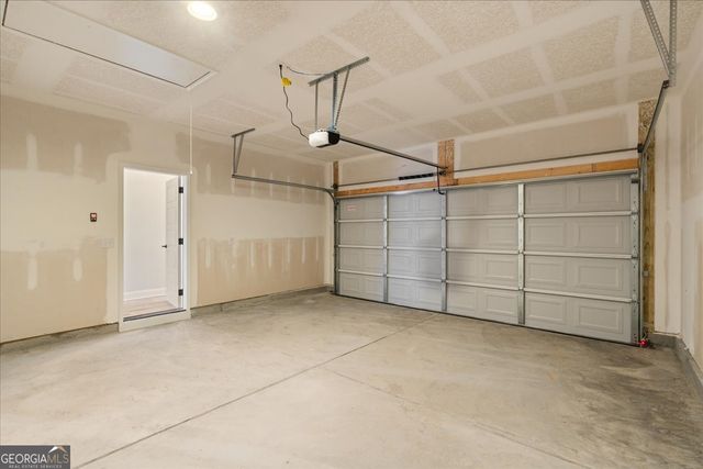 170 Foxridge Court, Metter, GA 30439