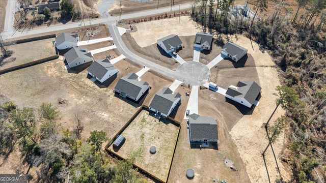 170 Foxridge Court, Metter, GA 30439