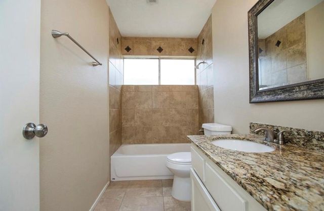 5815 Heather Street, League City, TX 77573