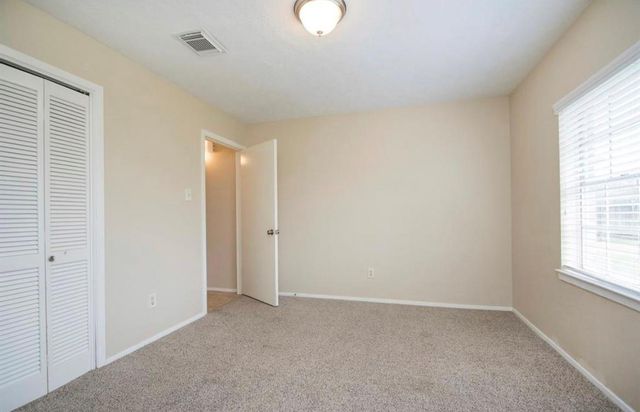 5815 Heather Street, League City, TX 77573