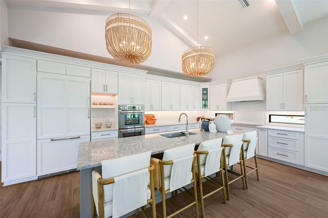 513 N BAY BOULEVARD, Anna Maria, FL 34216
