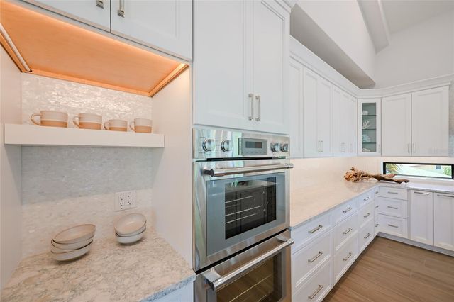 513 N BAY BOULEVARD, Anna Maria, FL 34216
