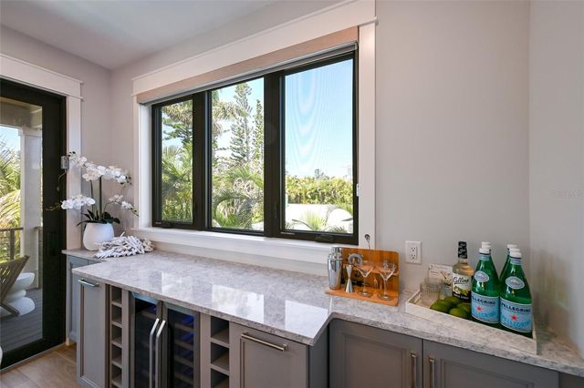 513 N BAY BOULEVARD, Anna Maria, FL 34216
