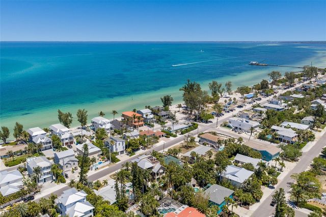 513 N BAY BOULEVARD, Anna Maria, FL 34216
